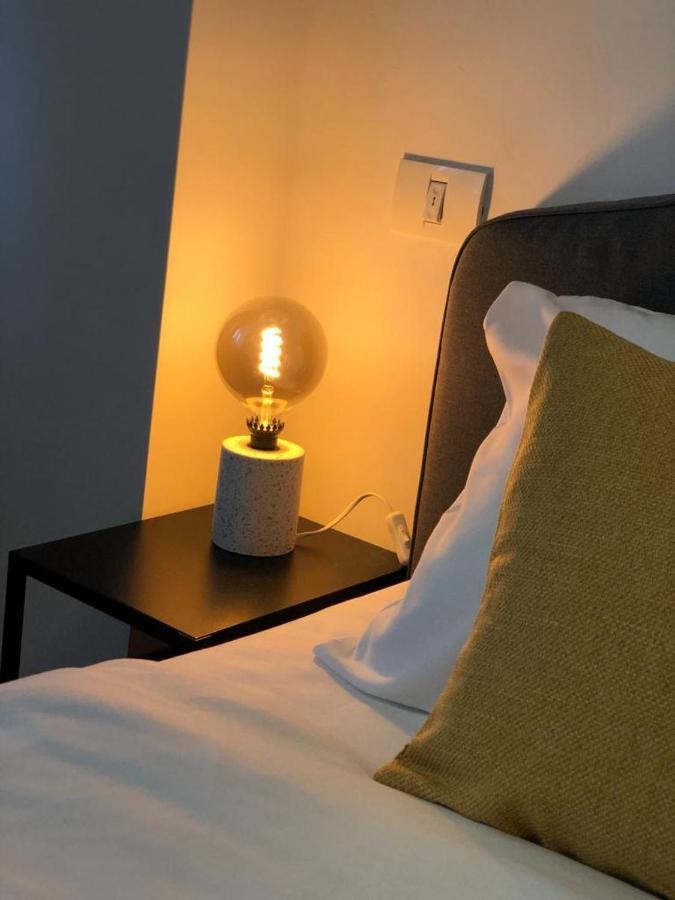 Oancea Butoaie - Decomandat Cu 2 Dormitoare Apartament *