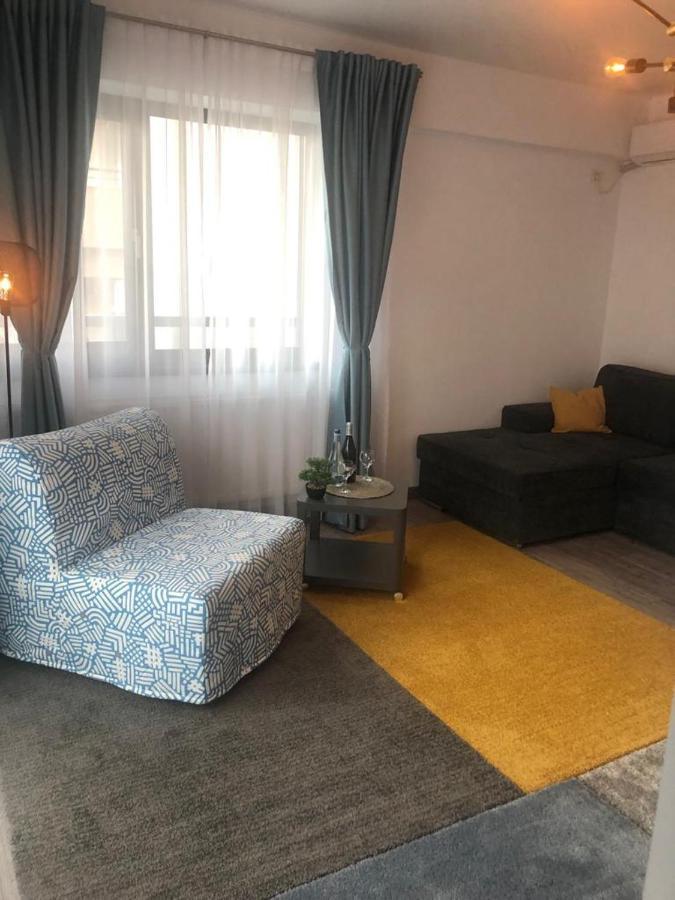 Apartament Oancea Butoaie - Decomandat Cu 2 Dormitoare Mamaia