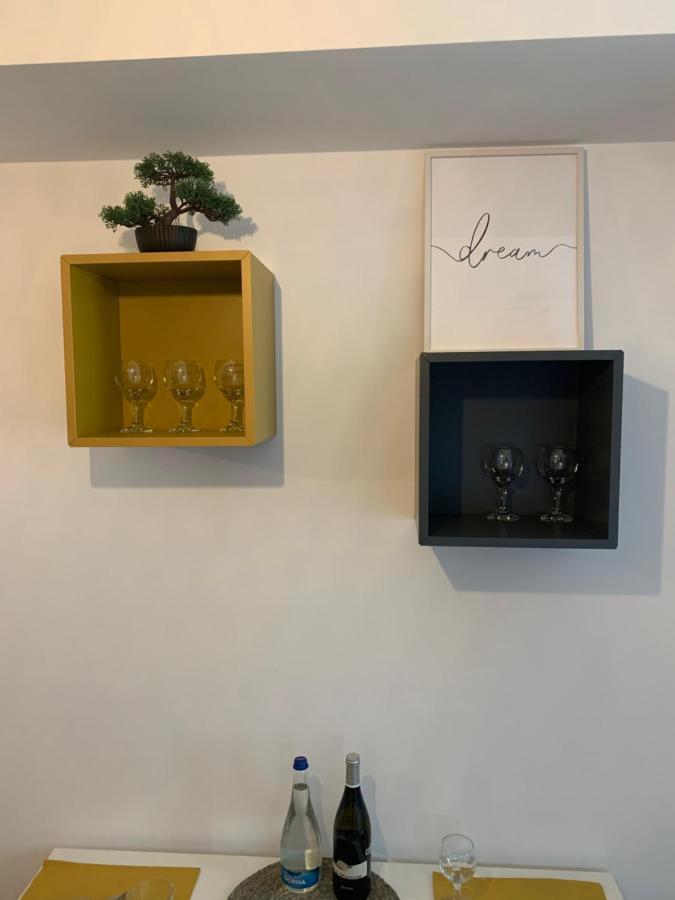 Oancea Butoaie - Decomandat Cu 2 Dormitoare Apartament Mamaia